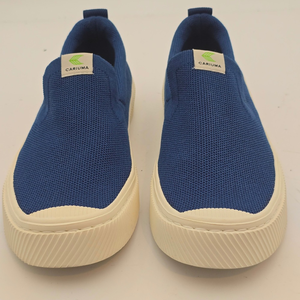 Cariuma Slip On Knit Sneakers Mineral Blue US Womens‎ 8.5/Men's 7 Sustainable